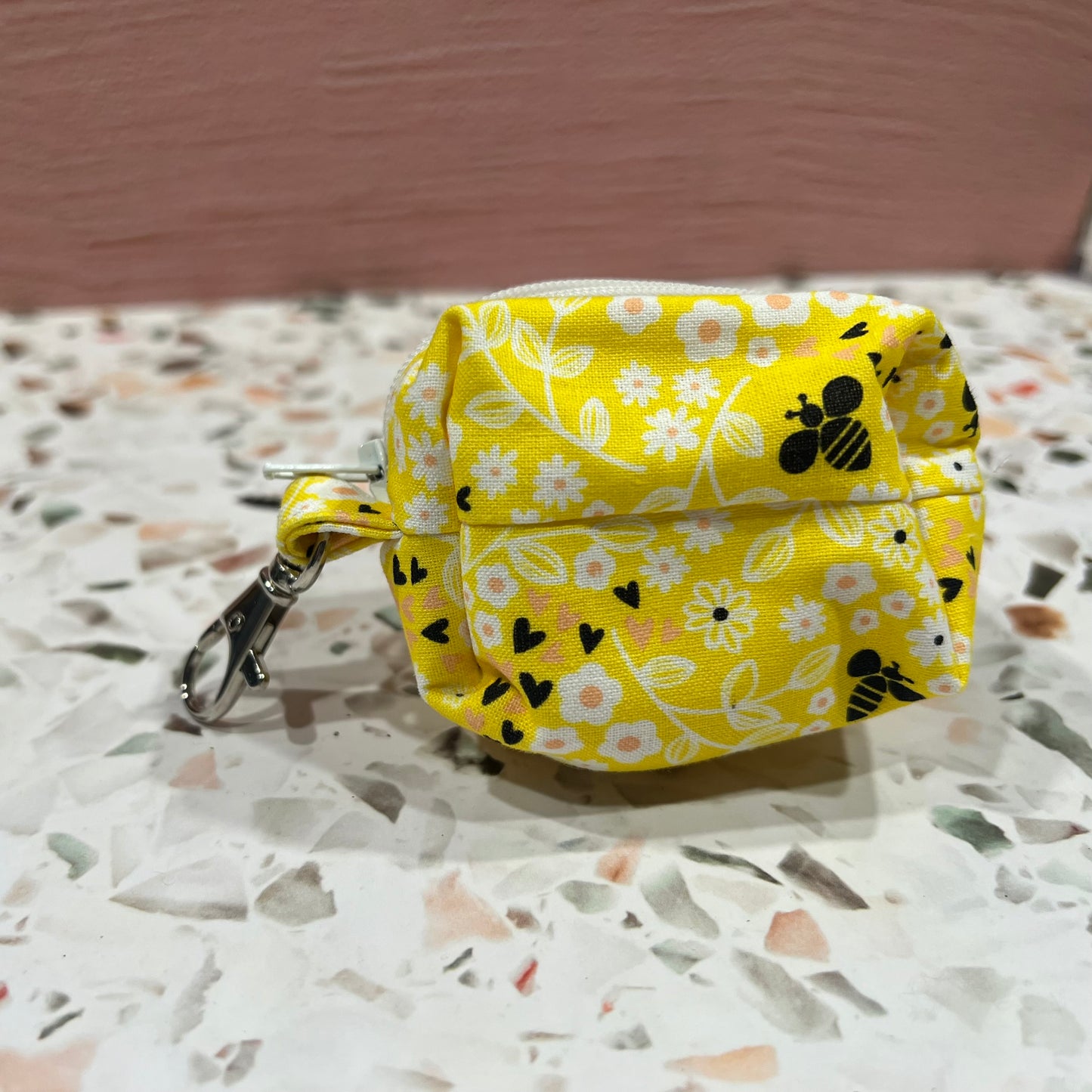 Poop bag pouch