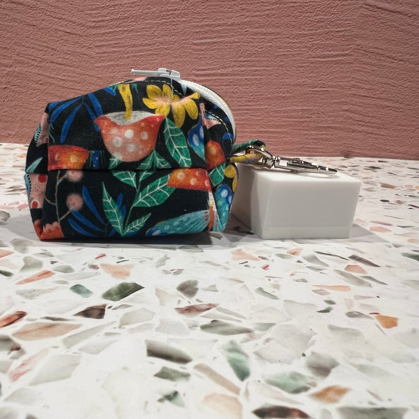 Poop bag pouch