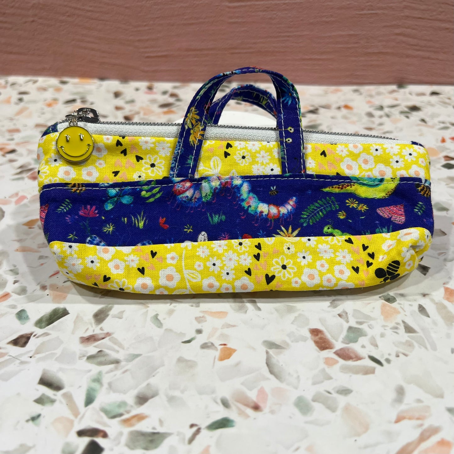 Tiny tote