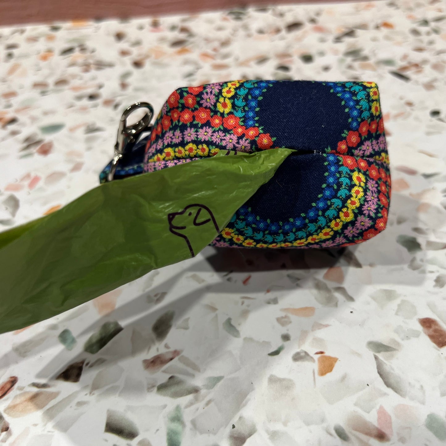 Poop bag pouch