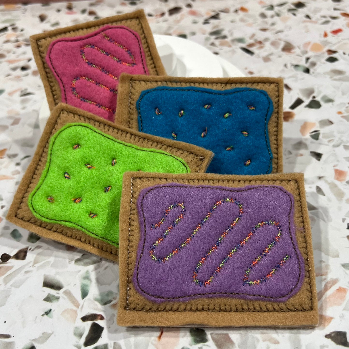 Toaster Pastry Cat Toy