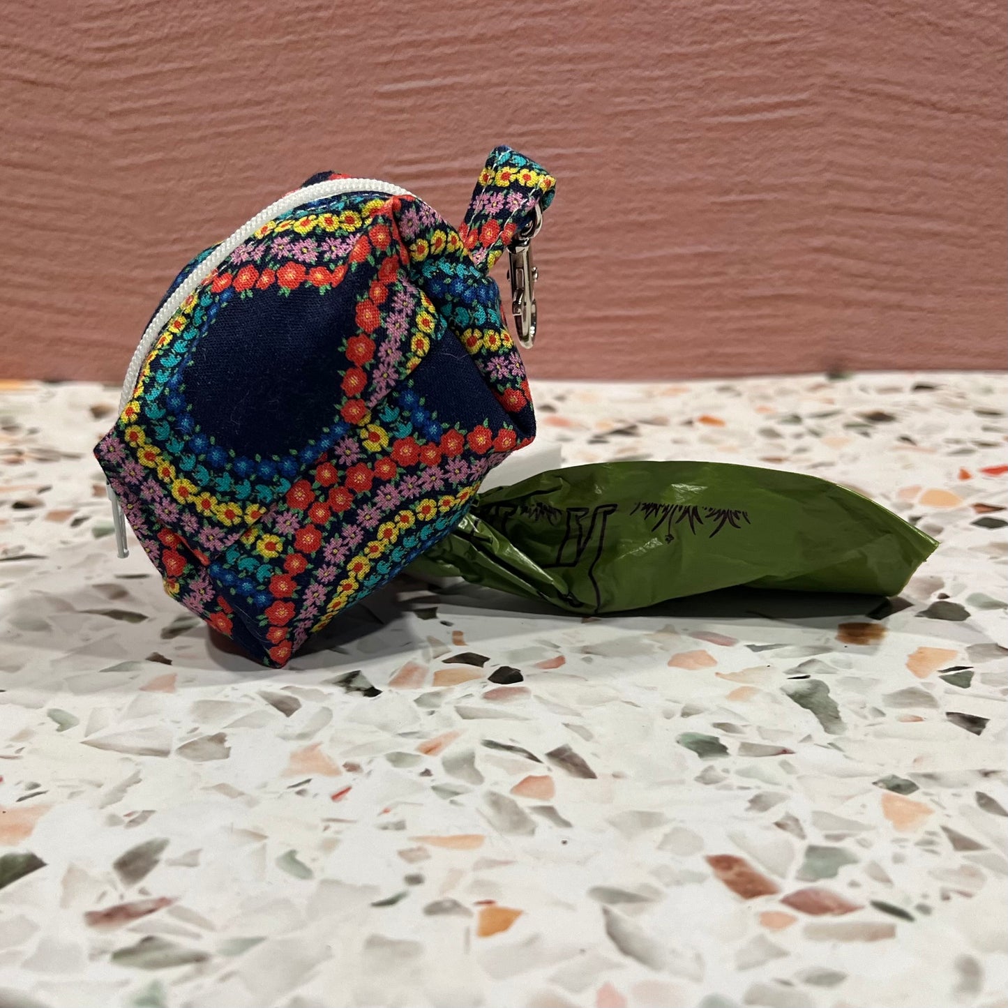 Poop bag pouch